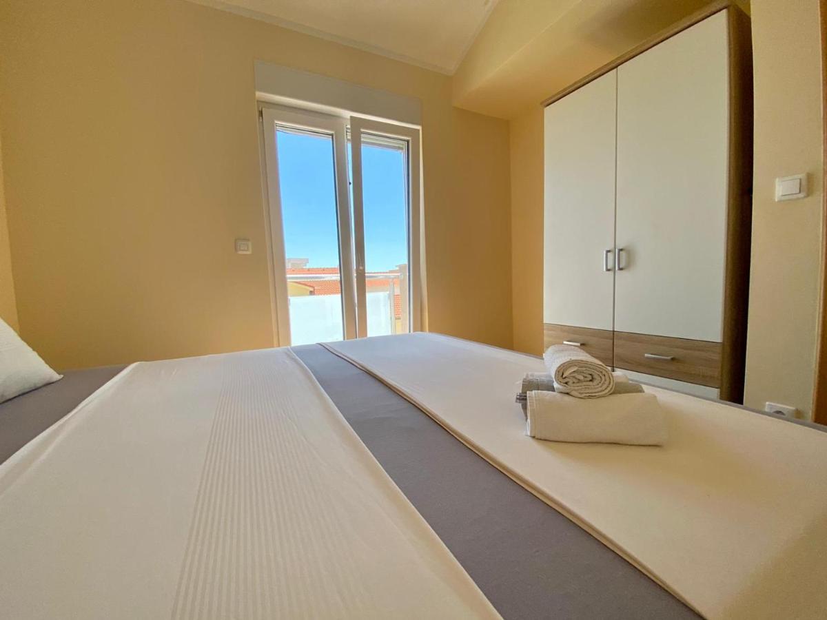 Apartamento Atrium Novalja Exterior foto